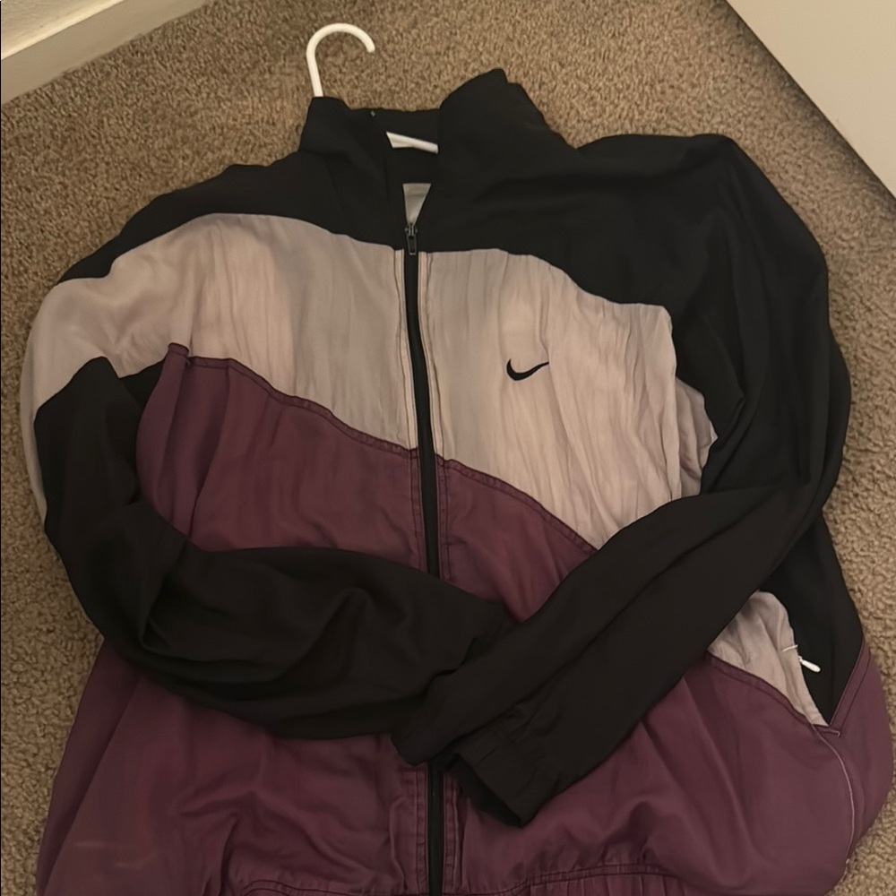 Nike mens  Black and Purple Jacket